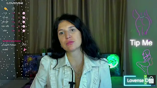 Alianna Solo Kisses online show from 28, 10, 2025