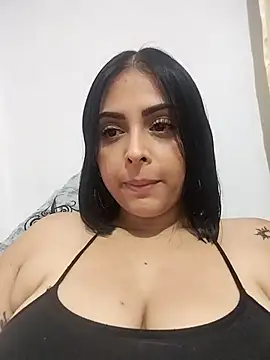 MelannyBell online show from 4, 10, 2025