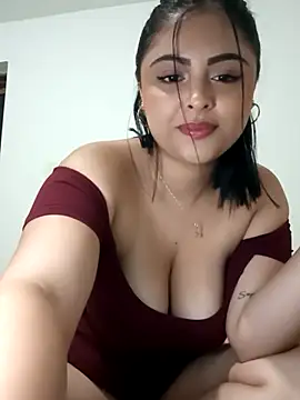 MelannyBell online show from 2, 3, 2025