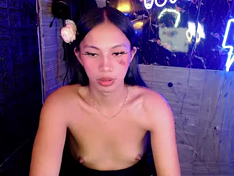 whiteladyboy online show from 13, 9, 2025