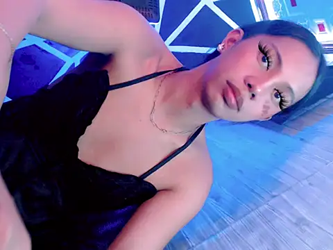 whiteladyboy online show from 11, 11, 2025