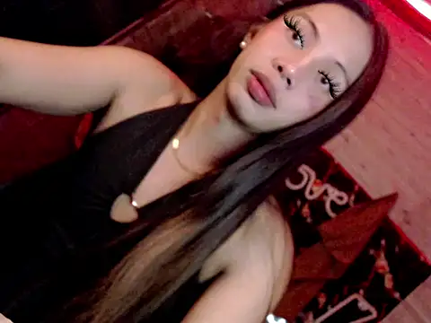 whiteladyboy online show from 14, 11, 2025