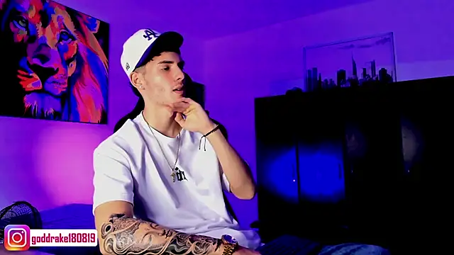 god drake online show from 3, 12, 2024