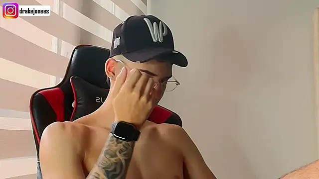 god drake online show from 15, 11, 2025