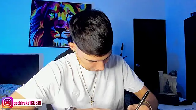 god drake online show from 3, 1, 2025