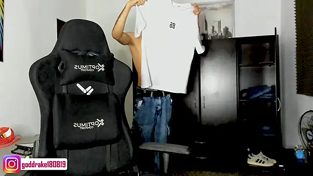 god drake online show from 3, 12, 2024