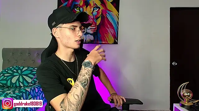 god drake online show from 27, 2, 2025