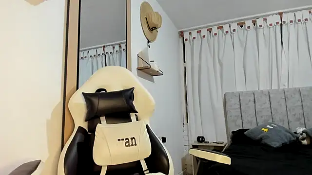 Valerioe online show from 6, 10, 2025