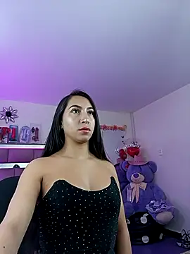 Snapshot of AriadnaCappelletty chatting on 12, 11, 2025 AriadnaCappelletty online show from 12, 11, 2025