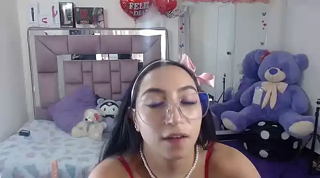 Snapshot of AriadnaCappelletty chatting on 15, 3, 2025 AriadnaCappelletty online show from 15, 3, 2025