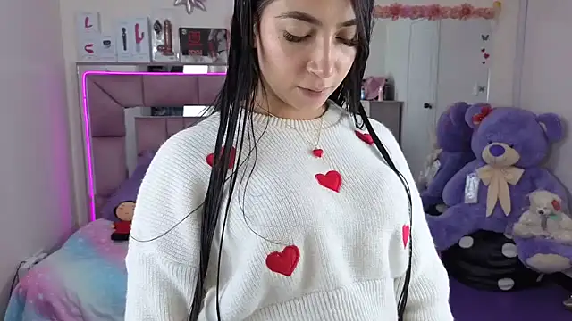 Snapshot of AriadnaCappelletty chatting on 9, 9, 2025 AriadnaCappelletty online show from 9, 9, 2025