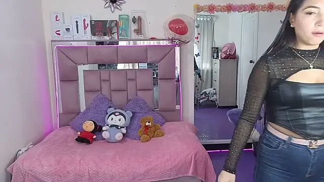 Snapshot of AriadnaCappelletty chatting on 27, 9, 2025 AriadnaCappelletty online show from 27, 9, 2025