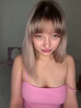 Blonde20 online show from 8, 1, 2025