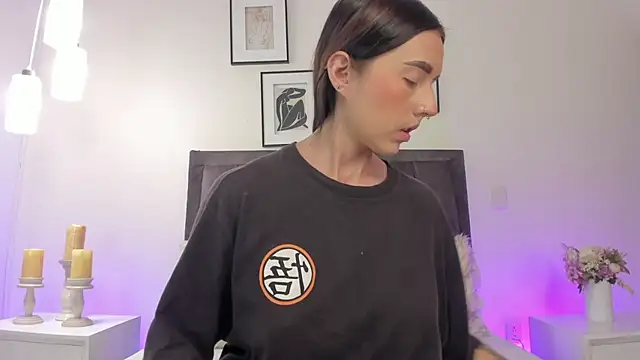 Snapshot of helen_mooree chatting on 23, 2, 2026 helen mooree online show from 23, 2, 2026