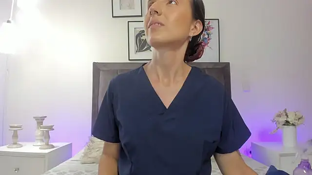 helen mooree online show from 9, 7, 2026