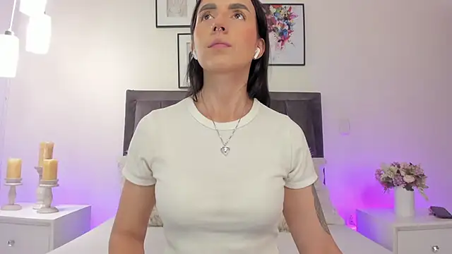 Snapshot of helen_mooree chatting on 25, 2, 2026 helen mooree online show from 25, 2, 2026