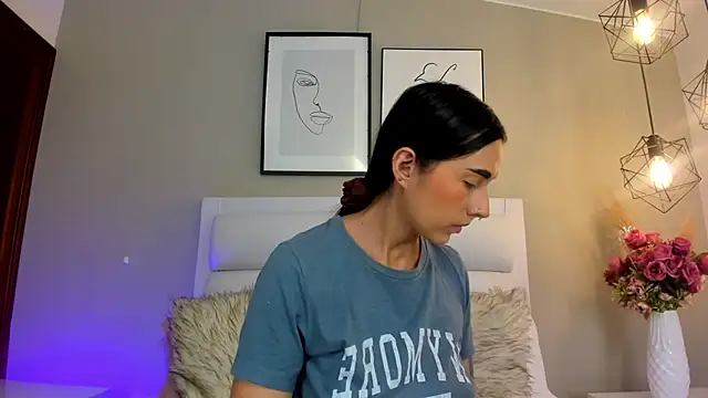 Snapshot of helen_mooree chatting on 19, 2, 2026 helen mooree online show from 19, 2, 2026