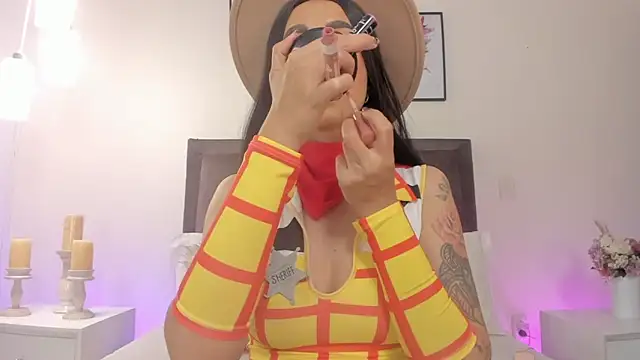 helen mooree online show from 11, 10, 2025