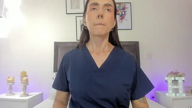 helen mooree online show from 3, 6, 2026