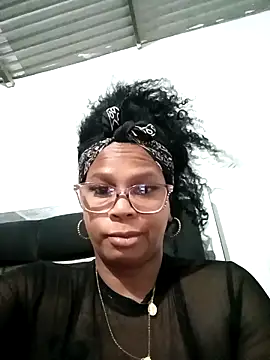 Melanie candy  online show from 1, 10, 2025