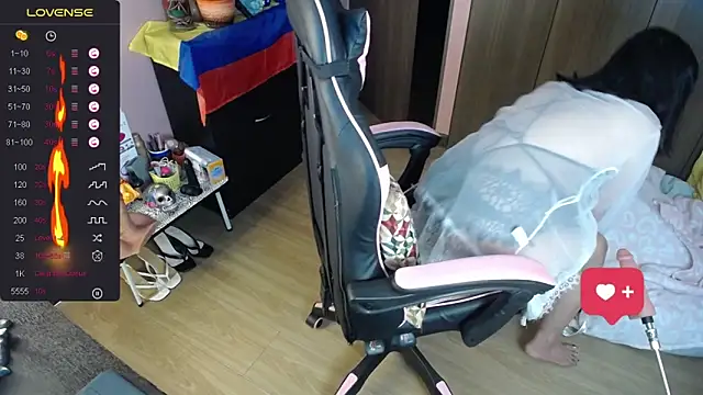 paolagomez  online show from 18, 10, 2025