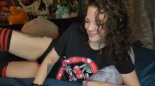 MiaElizabeth online show from 14, 3, 2025