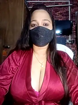 Snapshot of albelasummi702 chatting on 17, 2, 2025 albelasummi702 online show from 17, 2, 2025