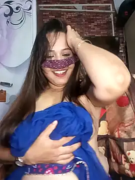 Snapshot of albelasummi702 chatting on 6, 10, 2025 albelasummi702 online show from 6, 10, 2025