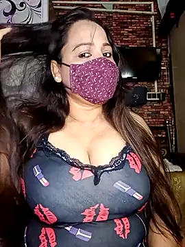 Snapshot of albelasummi702 chatting on 21, 10, 2025 albelasummi702 online show from 21, 10, 2025