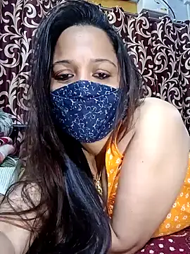 Snapshot of albelasummi702 chatting on 5, 2, 2025 albelasummi702 online show from 5, 2, 2025