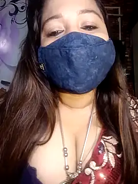 Snapshot of albelasummi702 chatting on 29, 11, 2025 albelasummi702 online show from 29, 11, 2025