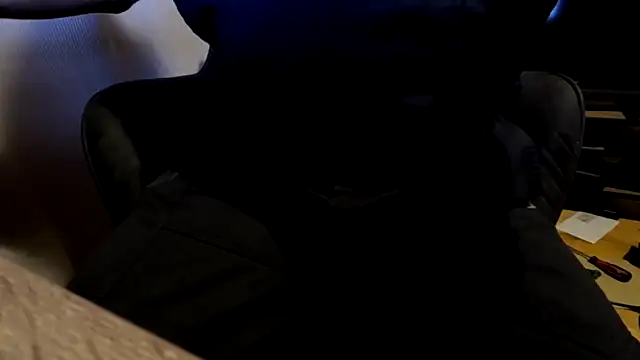 T0Yforeskin online show from 18, 9, 2025