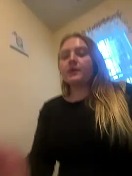 Snapshot of PhatAssBlond chatting on 19, 3, 2025 PhatAssBlond online show from 19, 3, 2025