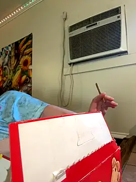 Snapshot of PhatAssBlond chatting on 26, 9, 2025 PhatAssBlond online show from 26, 9, 2025