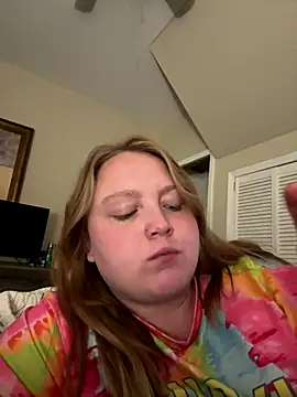 Snapshot of PhatAssBlond chatting on 18, 9, 2025 PhatAssBlond online show from 18, 9, 2025