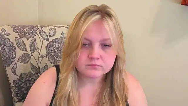 PhatAssBlond online show from 13, 4, 2026