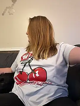 Snapshot of PhatAssBlond chatting on 23, 10, 2025 PhatAssBlond online show from 23, 10, 2025