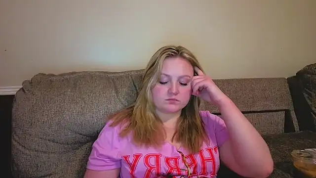 PhatAssBlond online show from 18, 3, 2026