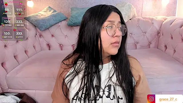 Snapshot of grace77__ chatting on 6, 7, 2026 grace77 online show from 6, 7, 2026