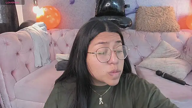 grace77   online show from 1, 11, 2025