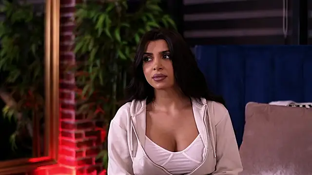 NicoleCellini online show from 4, 12, 2025