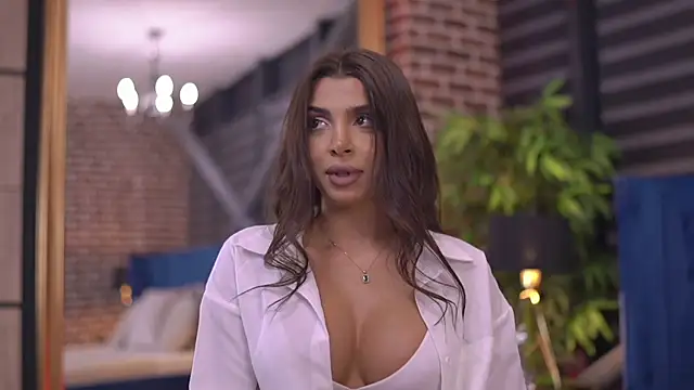 NicoleCellini online show from 3, 10, 2025