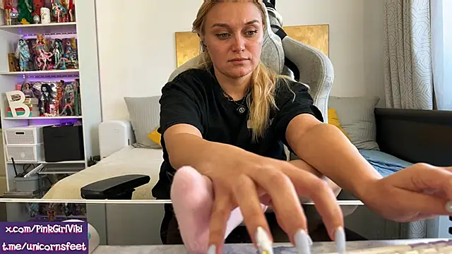 unicornsfeet online show from 13, 9, 2025