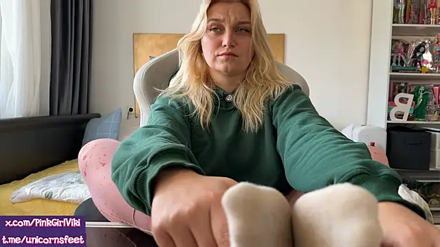 unicornsfeet online show from 23, 4, 2026