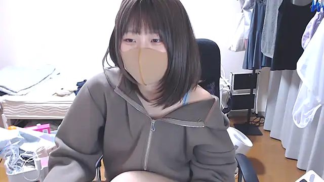 Snapshot of izumi__123 chatting on 7, 10, 2025 izumi 123 online show from 7, 10, 2025