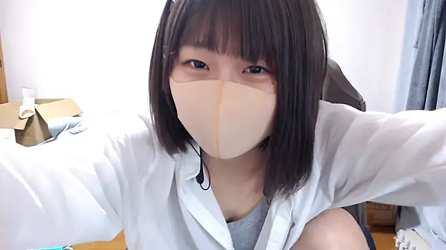 Snapshot of izumi__123 chatting on 4, 1, 2025 izumi 123 online show from 4, 1, 2025