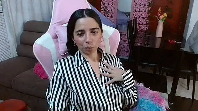 kendall all4u online show from 1, 5, 2026