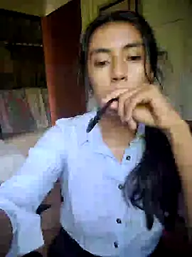 Snapshot of Venus_moonn chatting on 7, 3, 2025 Venus moonn online show from 7, 3, 2025