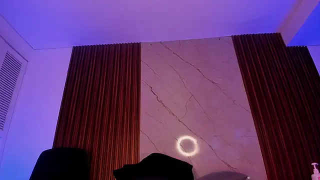 Snapshot of Emiilycollins chatting on 22, 11, 2025 Emiilycollins online show from 22, 11, 2025