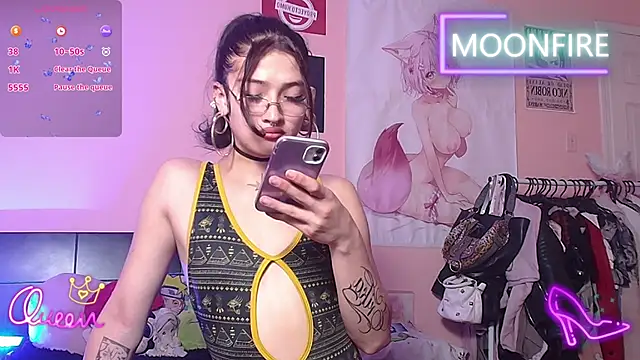 moonfiredancer online show from 21, 12, 2025